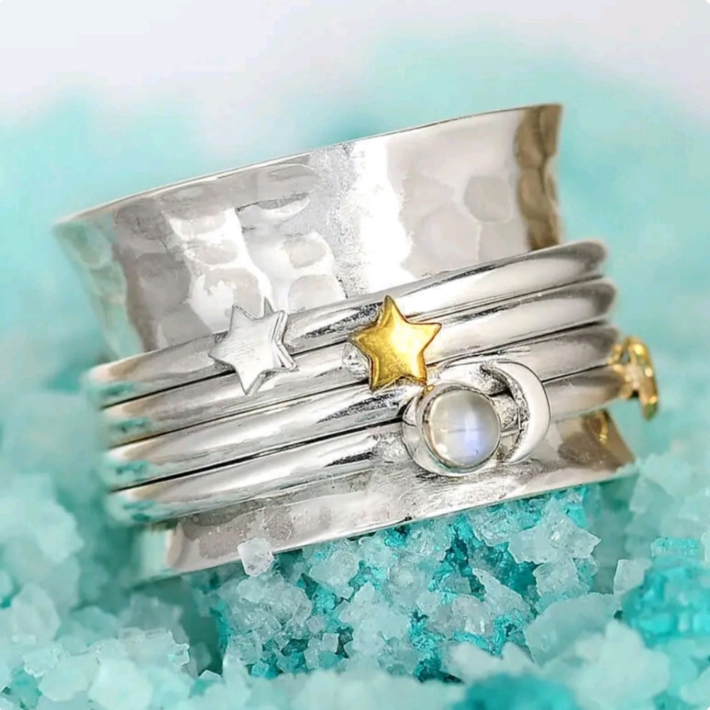 🌟 Galaxy Spinner Ring
